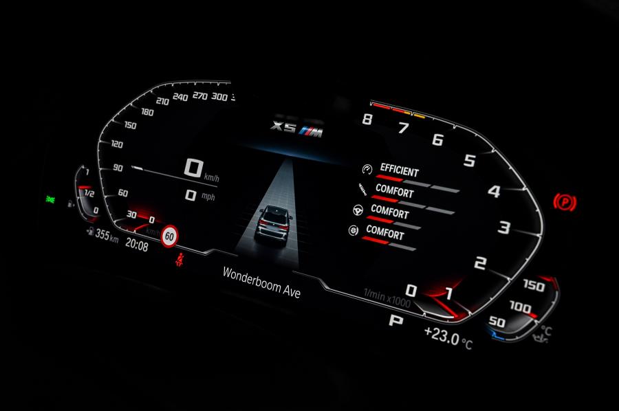 Панель приборов BMW X5 M Competition (F95) 2020 года  (ZA) (фото 9 из 12)